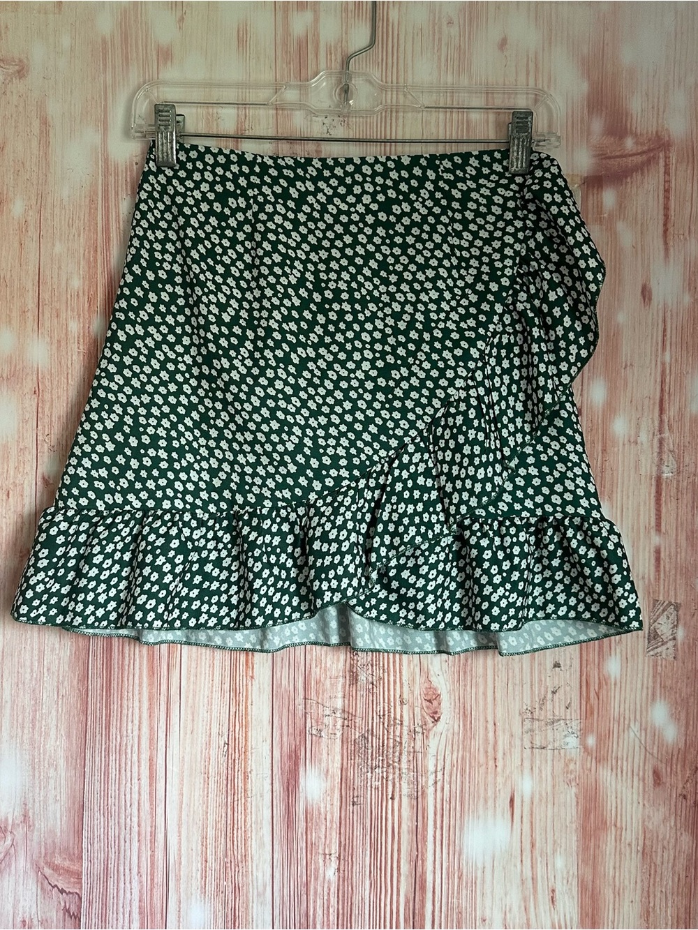 Shein Green Ruffle Trim White Ditsy Floral Print Mini Skirt Size XS